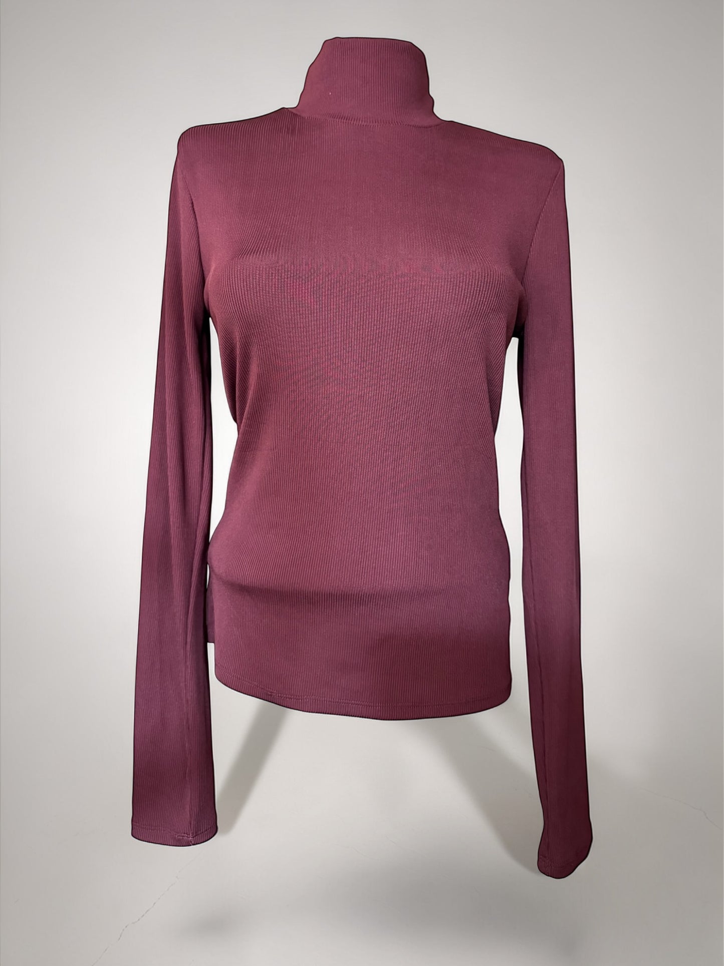 Blusa cuello tortuga - Heart Hips elegante